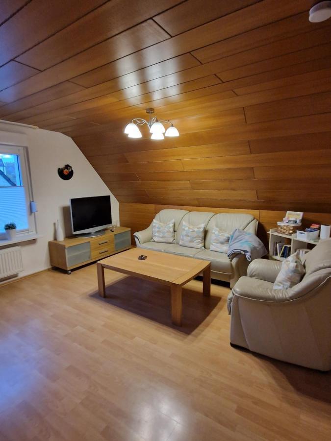 Ruhrpottbude - Private Ferienwohnung Im Herzen Des Ruhrgebiets Μπόχουμ Εξωτερικό φωτογραφία
