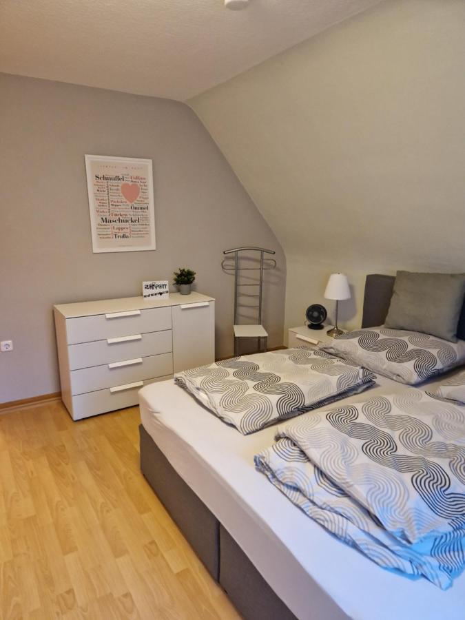 Ruhrpottbude - Private Ferienwohnung Im Herzen Des Ruhrgebiets Μπόχουμ Εξωτερικό φωτογραφία
